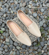 Load image into Gallery viewer, Lyle shoes by SYL