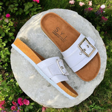 Load image into Gallery viewer, DALE footwear in cork by SYL