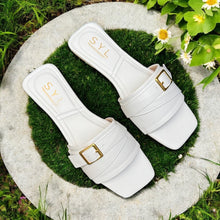 Load image into Gallery viewer, Wendy flats by SYL