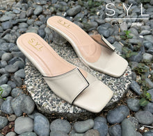 Load image into Gallery viewer, Crystelle heels by SYL