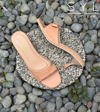 Load image into Gallery viewer, Venice heels by SYL