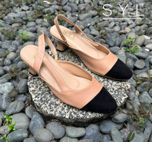 Load image into Gallery viewer, Daphne shoes by SYL