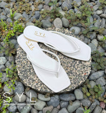 Load image into Gallery viewer, Odette flats by SYL