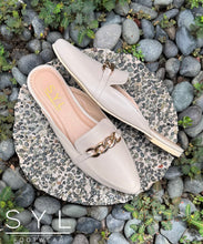 Load image into Gallery viewer, Doreen shoes by SYL