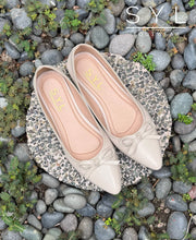 Load image into Gallery viewer, DUA shoes by SYL