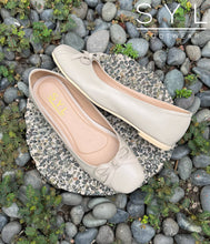 Load image into Gallery viewer, Dorish shoes by SYL