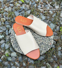 Load image into Gallery viewer, Bella flats by SYL