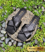 Load image into Gallery viewer, Noimery flats by SYL