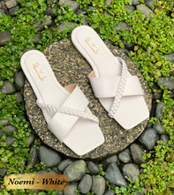 Load image into Gallery viewer, Noimery flats by SYL