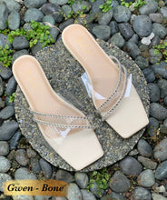 Load image into Gallery viewer, Gwen flats by SYL