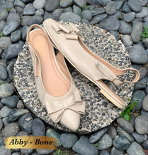 Load image into Gallery viewer, Abby Shoes by SYL