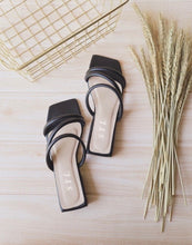 Load image into Gallery viewer, LEA 1-inch block heels by SYL