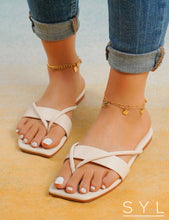 Load image into Gallery viewer, Amber flats by SYL