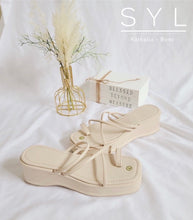 Load image into Gallery viewer, Nathalia wedge by SYL