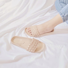 Load image into Gallery viewer, Crisa footwear by SYL