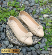 Load image into Gallery viewer, Olivia shoes by SYL