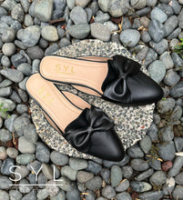 Load image into Gallery viewer, Yassy half shoes by SYL
