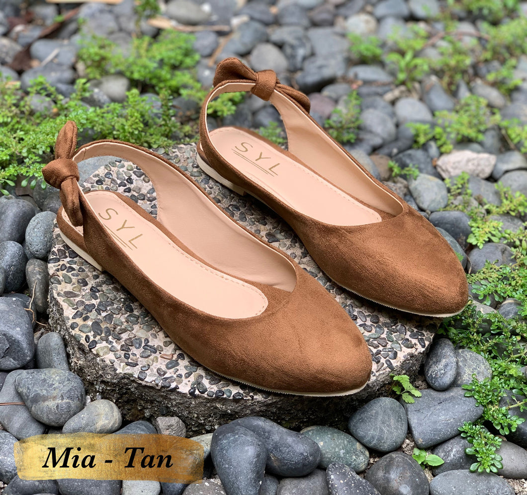 Mia shoes by SYL