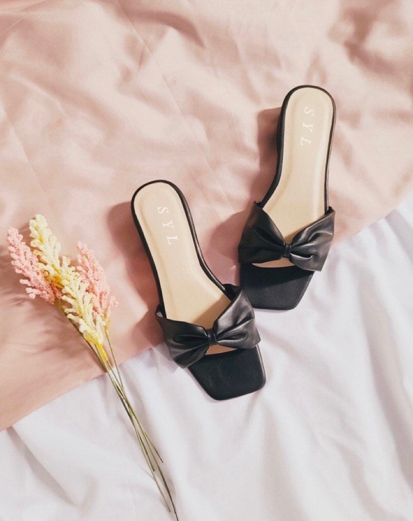 Gail 1-inch heels by SYL