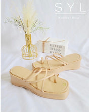 Load image into Gallery viewer, Nathalia wedge by SYL
