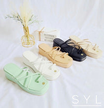 Load image into Gallery viewer, Nathalia wedge by SYL
