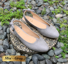 Load image into Gallery viewer, Mia shoes by SYL
